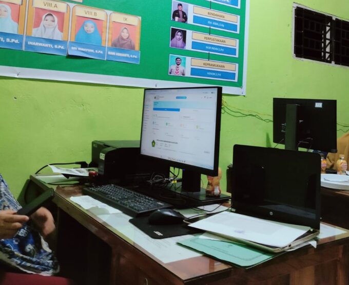 Bangun Sinergi Lengkapi Administrasi, MTs As’adiyah Galung Beru Siap Hadapi PKKM