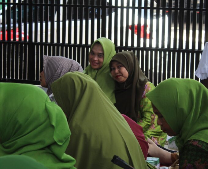 Kepala MTs As'adiyah Galung Beru Ikuti Kongres ke-XVIII Muslimat NU di Surabaya