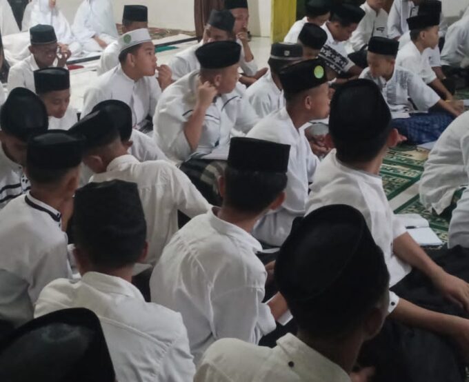 As’adiyah Galung Beru Maksimalkan Pembinaan Nahwu Shorof bagi Santri