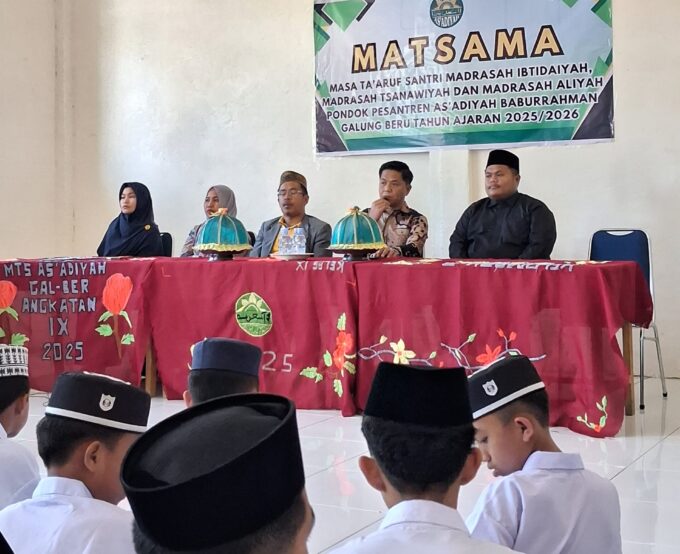 Motivasi untuk Santri Baru, Kasi Penmad Hadir di MATSAMA As’adiyah Galung Beru