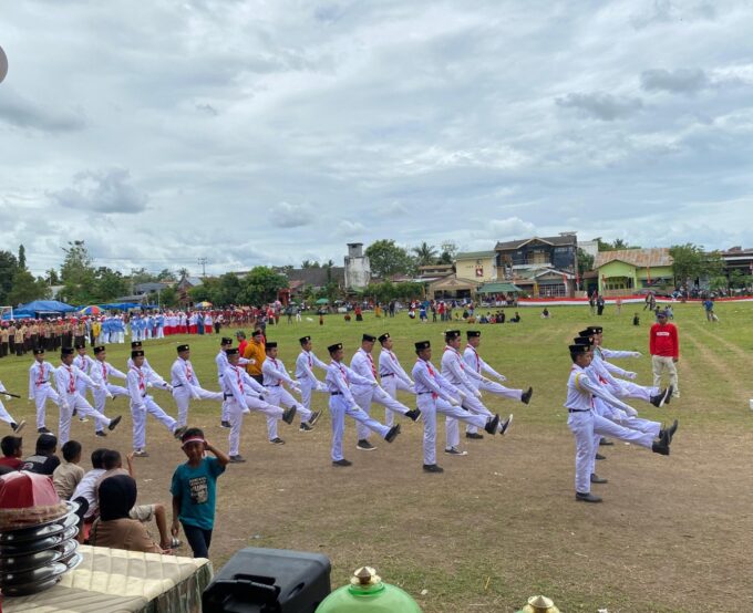 Ketua Yayasan Apresiasi, MA As'adiyah Galung Beru Harumkan Nama Pesantren di Ajang Gerak Jalan