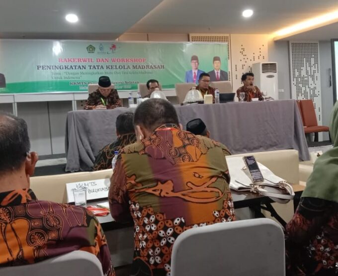Kamad MTs As’adiyah Galung Beru Hadiri Workshop KKMTs, Siap Wujudkan Inovasi