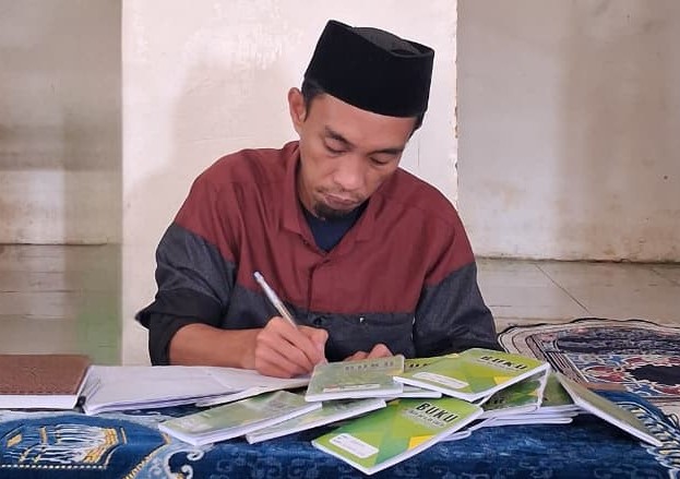 Evaluasi Buku Setoran, Ketua Yayasan Apresiasi Langkah JQH Perkuat Sistem Dokumentasi Tahfizh
