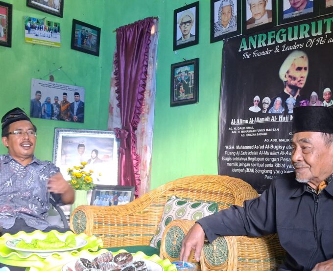 Satu Generasi dengan Menag Nasaruddin Umar, Gurutta Husain Kisahkan Tradisi Ilmu As'adiyah Tempo Dulu