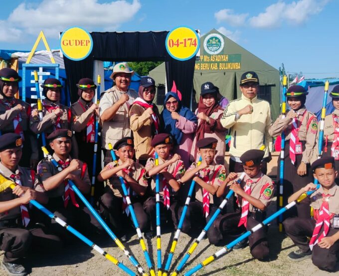Panstri Scout Boyong Dua Trofi, Kepala Madrasah Apresiasi Semangat dan Disiplin Santri